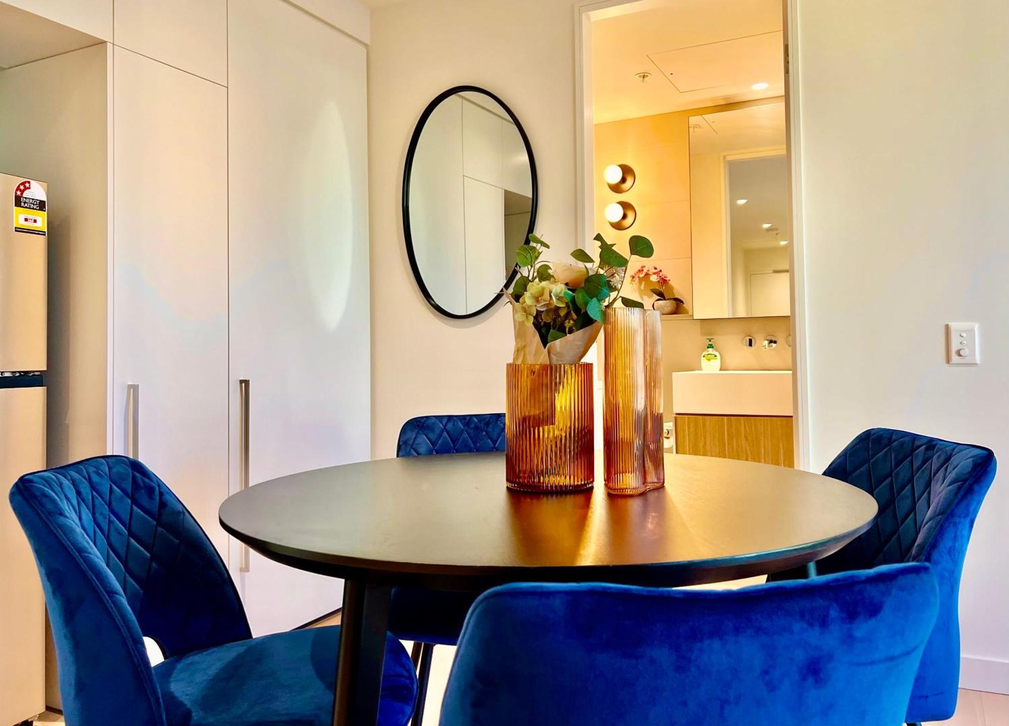 Highrise Best Location 2 Bedrooms & 2 Bathrooms Melbourne Exterior photo